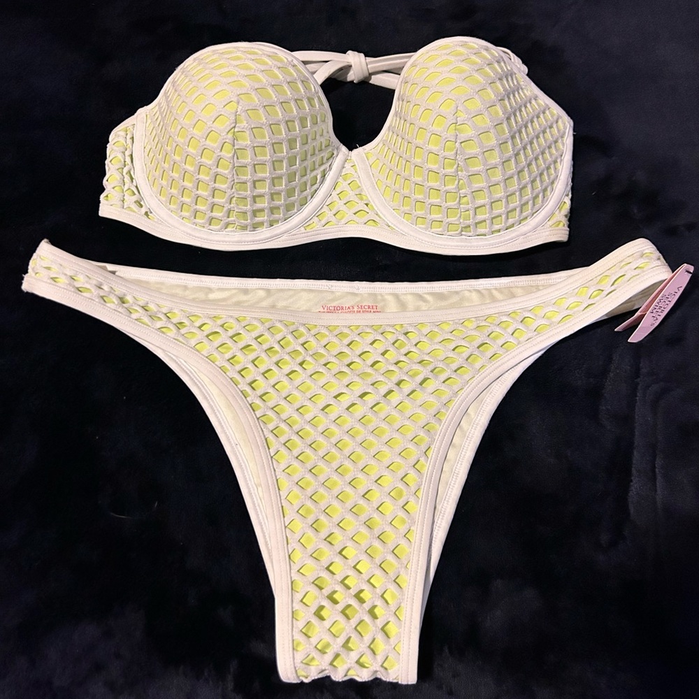 Victorias Secret bikini
